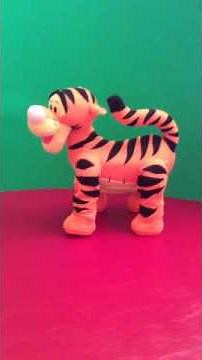 DISNEY'S TIGGER POUNCE N BOUNCE TALKING TOY WINNIE THE POOH