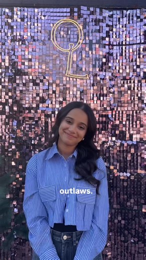 Outlaws on Instagram: "music, lights, and sing-along moments ✨🎤 Ananya Sharma is bringing her magic live at Outlaws Christmas Wonderland 🎄 Come for the music, stay for the vibes, sing till you can’t anymore This is one concert you don’t want to miss 💫 See you there! Venue : Dhankude Farms, Baner Date: 20th December (Christmas , Ananya Sharma, concert, Christmas wonderland, music, things to do in pune, pune) #outlaws #fyp #explore #foryoupage #pune"