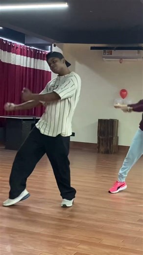 Learn basic dance move’s only 1 mint #youtubeshorts #dance #dancingonmyown