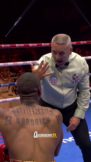 Signature Hamzah Sheeraz DEMOLITION JOB! 🧨 #boxing #knockout #hamzahsheeraz