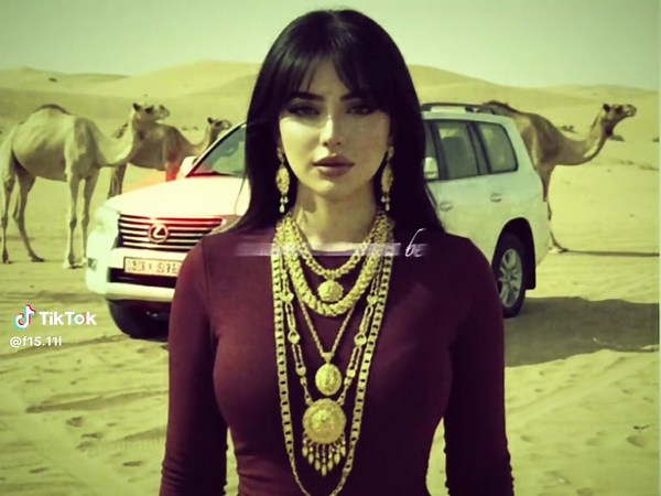 فستان الذهب والذكاء الاصطناعي: كيفية تحقيق الأحلام