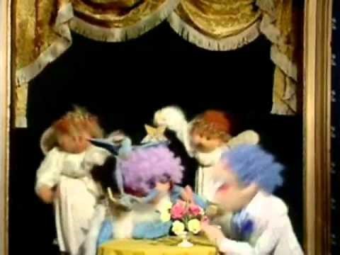 The Muppet Show Singers "Close to You"