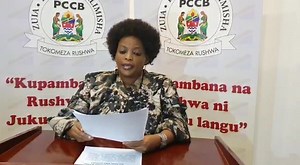 #Habari:TAKUKURU inawashikilia vigogo wa 4 wa NEMC kwa tuhuma za rushwa. Kwa taarifa zaidi bofya link->bit.ly/2MsGafC | RadioOneStereo