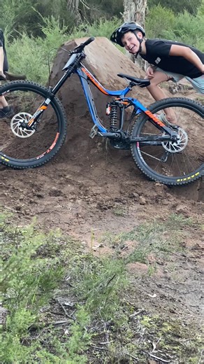 Mastering Mountain Bike Jumps for Downhill Riding