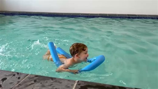 Kiddies Aqua Swim School on Reels