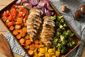 25  Easy Sheet Pan Dinners