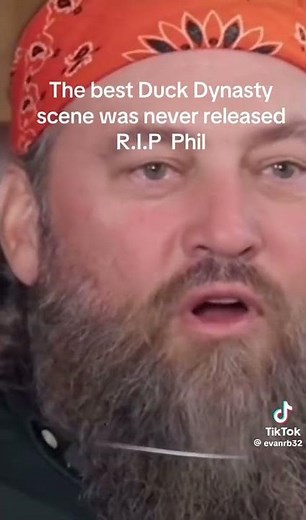 Duck Dynasty scene that was never released! RIP Phil Robertson #DuckDynasty #RIPPhilRobertson #faith