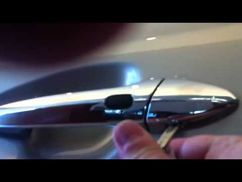 Unlocking ES 350 with mechanical key