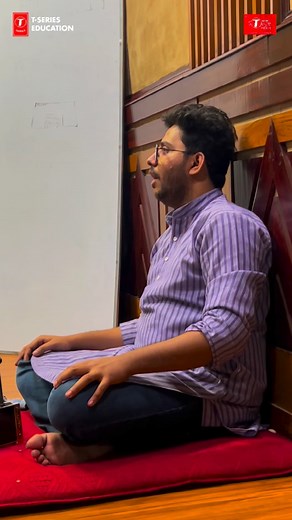 🎶 A soulful “Labb Par Aaye” tutorial by our talented singing faculty at T-Series Stageworks Academy! 🎤✨ Guiding students through melody, emotion, and perfect sur — one note at a time. 🎵 #tseriesstageworks #musicacademy #vocaltraining #labbparaaye #singingtutorial #studentlearning #musicaljourney #learnmusic #bollywoodsong #singing #tutorial #indianclassicalmusic #instagood #fyp #instadaily #explorepage #reelitfeelit #trending #viral | T-Series StageWorks Academy