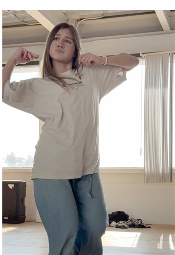 Reggaeton Dance Moves: Mía! at SK4 Dance Studio