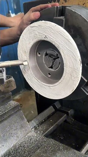 PASSE NO DISCO DE FREIO #dicas #Usinagem #machining #machine #cnc #soldador #welding #mecanico