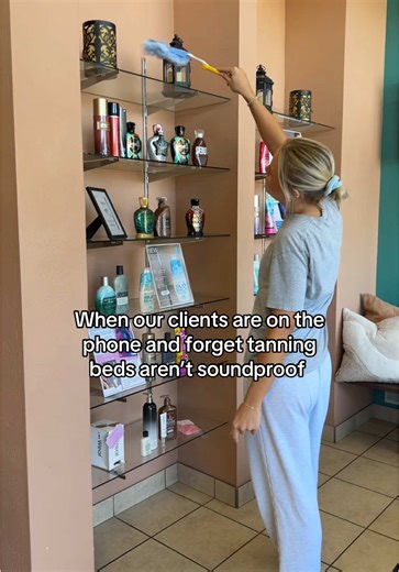 Hilarious Moments in Tanning Salons