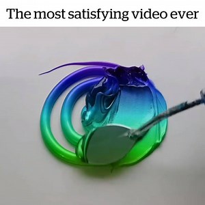 I can't look away 😲🎨 | VT