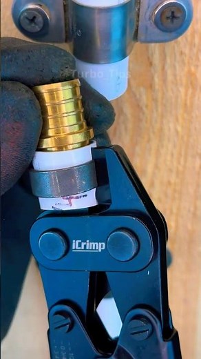 🔴 How to Remove PEX Crimp Rings – Easy Tutorial with IWISS Tools #shorts