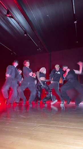 Shake That Ass Challenge with Kirsten Dodgen and Friends