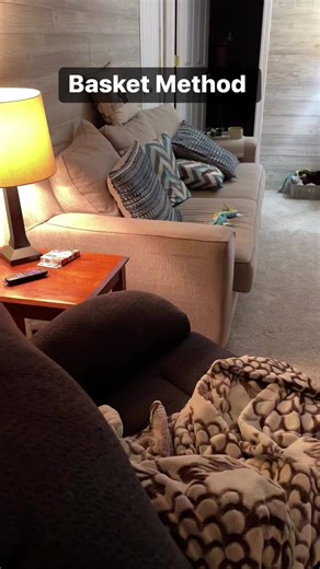 124K views · 567 reactions | Basket method 狀 #cleaning #clean #cleaningmotivation #tips #momlife #kids #organization #home | Organized Chaos | Facebook