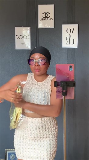 Luxury Shopping Experience with Abeokuta Tops Vendor