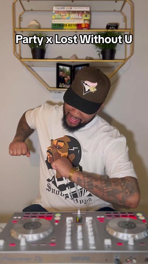 Party x Lost Without U @Beyoncé @Robin Thicke • • #dj #djs #djmashup #djmusic #djmix #djlife #djremix #mashup #mashupsong #blackfyp #fyp #chicago #beyonce #cowboy #cowboycarter #robinthicke #lostwithoutyou #riiverdance #houston #texas #dallas #houstontexas #dallastx #party