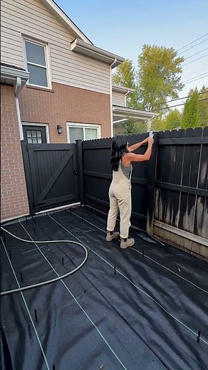 Building a dream garden path step-by-step #DIY #GardenDesign #OutdoorLiving