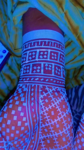 Intricate Henna Design Tutorial for Beautiful Hands