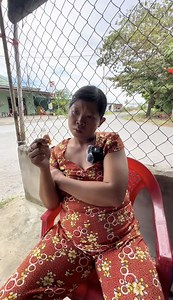 Tá Hỏa Ngọc đòi tiền thành trong quán cà phê um Sùm.! #ThanhNgoc | HOÀNG TRUNG TV
