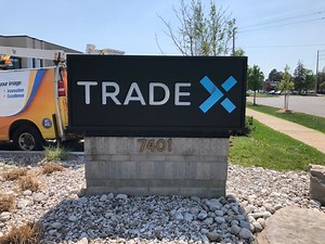 Pylon Signs vs Monument Signs vs Development Signs: Which Is Right For Me?