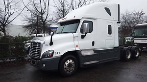 On Saturday, Jan 7th, we're auctioning off this 2018 Freightliner Cascadia 125 automatic with 604,624 kms. More info 👇 https://bid.ableauctions.ca/2018-FREIGHTLINER-CASCADIA-TRACTOR-VIN-3AKJGLDR3JSJS2567_i39538228 Auction Sat. Jan. 16, 2021 | 9:30 AM Preview: Friday January 15th, 2021 9am - 4:30pm 📍19757 92A Ave, Langley, BC | Able Auctions