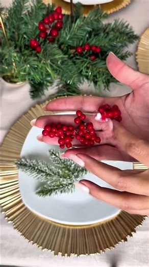 DIY Napkin ring |Christmas #diy #christmas #hack #napkinfolding #holidaytable #tablescapeideas #fyp