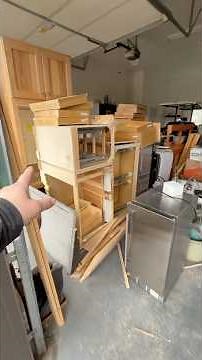 I-TILE How to properly remove cabinets and salvage the existing kitchen counter tops without damage.