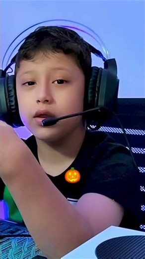 Inicia el reto Jugando la Torre de Zombies #gamerieladventures #roblox #TORREZOMBIE #plastilina