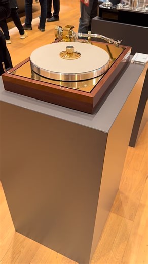 2.2K views · 1.1K reactions | Follow me or see more at #hifi_freak. #projectturntable #projectturntables #projectaudio #turntables #turntable #turntablism #turntableporn #turntablist #hifi_freak #highfidelity #audiophile #hifi #highendaudio #instahifi #vintagehifistereo #audio #vintageaudio #hifistereo #hifiaudio #hifidelity #hifisystem #vintagehifi #vintagestereo #stereo #homeaudio #stereosetup #music #stereophile #soundsystem | HIFI FREAK | Facebook