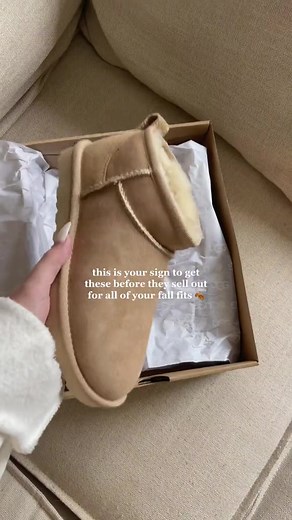 Upgrade your shoe game with the Classic Ugg Boot, the ultimate shoe that's both stylish and rugged, just like surfers. #uggs #uggclassic #uggseason