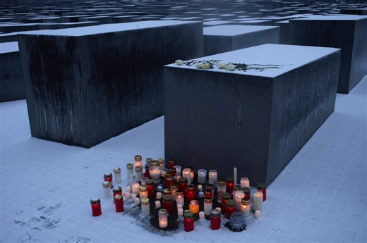 Ceremonies held worldwide to commemorate International Holocaust Remembrance Day