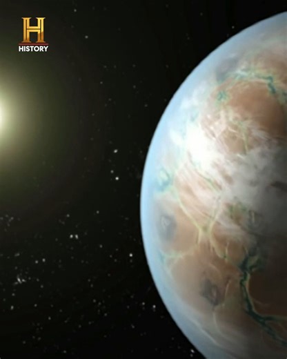 349K views · 10K reactions | Em 23 de julho de 2015, após mais de 6 anos observando mais de 150.000 sistemas estelares na galáxia Via Láctea, cientistas da NASA usando o telescópio Kepler descobrem o que acreditam ser um planeta semelhante à Terra localizado a 1.400 anos-luz. #AlienigenasDoPassado | HISTORY | Facebook