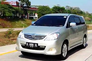Toyota Kijang Innova 2004-2006 Harga Bekas di Bawah Rp 100 Juta, Ini Pilihannya - Gridoto