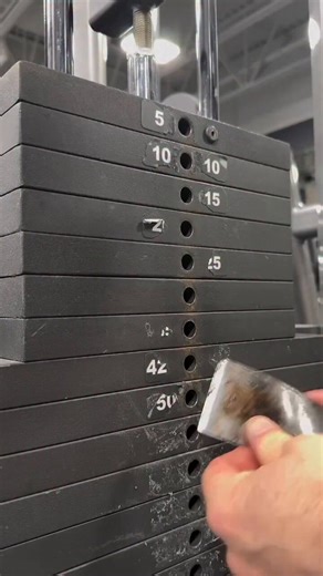 how to clean gym equipment like new again💪