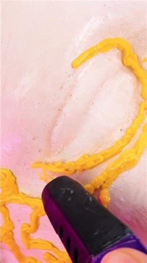 Crafting Enchantment: DIY Venetian Masquerade Mask with a 3D Pen! 🎭✨