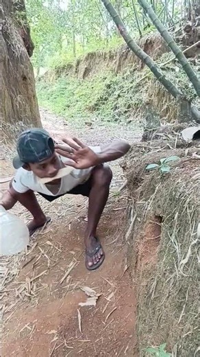 What animal is that! 😱 #nature #shortvideo