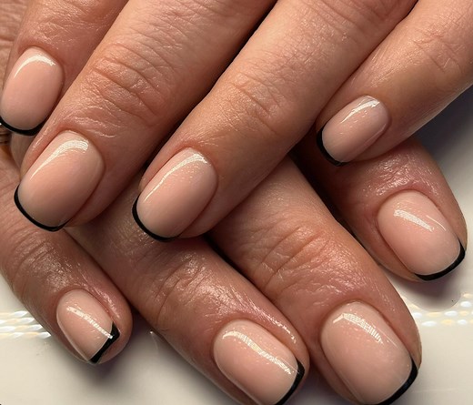 The Micro French Manicure Is The Minimalist Nail Trend That's So Easy To Master