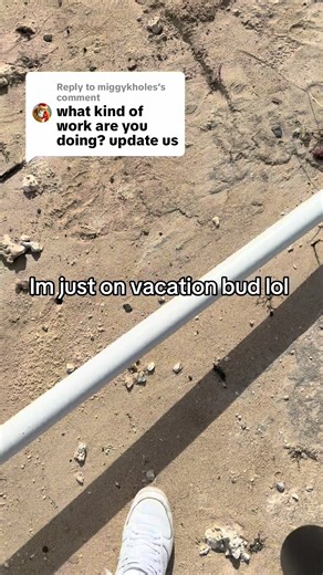 Replying to @miggykholes #pipelayer #bluecollar #pipelaying #laborer #operator