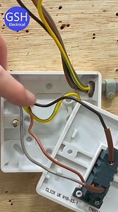 55K views · 378 reactions | GSH Electrical Training #apprenticeelectrician #apprenticeship #electricianstools #testing #electrical #gshelectrical #electrican #electricians #sparks #apprenticeships #apprentice #electricaltraining #safeisolation | GSH Electrical Training | Facebook