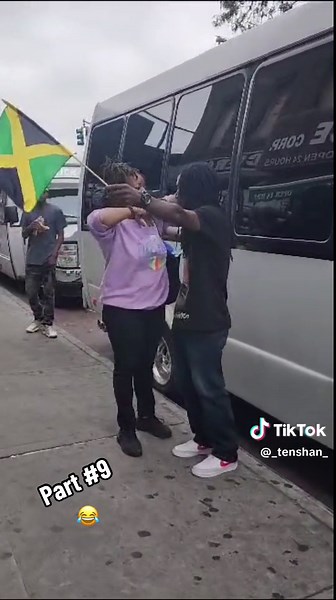 Spontaneous dancing part #9 holding a vibes before the labor day weekend #brooklyn #roadyacht #tenshan #drift #teejay