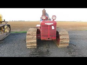 Lot 1005: International TD-9 Crawler