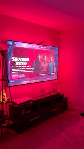Our STRANGER THINGS watch party