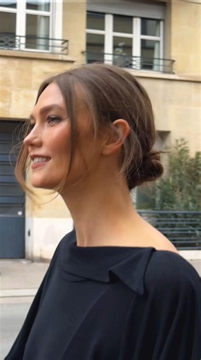 Karlie Kloss STUNS at Paris Fashion Week 2026 ✨ | Elegant Street Style in Paris #shorts