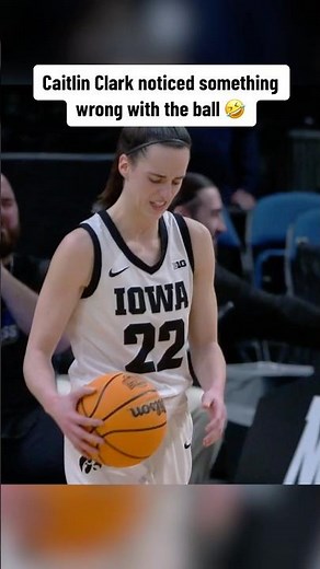 How did Caitlin Clark knew something was wrong with the ball 🤷‍♀️