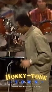 🎶 Kaw-Liga… was a wooden Indian, standing by the door… 🎶 Charley Pride bringing magic to the Opry stage with his unforgettable performance of “Kaw-Liga” — a timeless classic written by Hank Williams and Fred Rose. Real country. Real soul. 🤠 #charleypride #kawliga #hankwilliams #fredrose #opry #classiccountry #realcountrymusic #countrylegend #honkytonktown | Honkytonktown