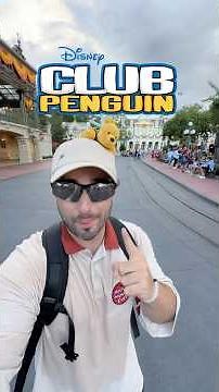 Club Penguin is NOT DEAD at Disney World! Pin Trading!