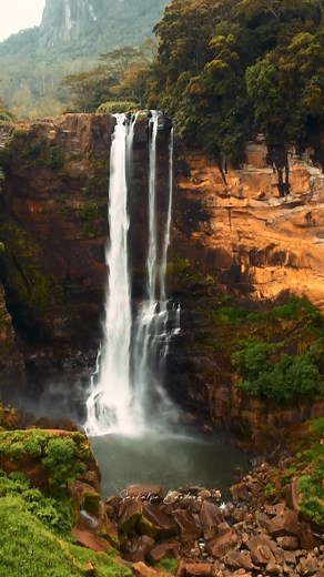 Lakshapana Falls | Sri lanka 🇱🇰 video credit @sankalpa_bandara_ #Lakshapana #Falls #Srilanka #waterfall #waterfalllovers #waterfallchasing #WaterfallWonders | Look Lanka