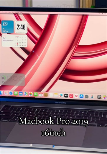 ပန်းသီး Macbook လေးတွေ အားပေးလို့ရပါပြီး ဗျာ 🫶🏼❤️ #iuniverse #fypシ #viral #music #laptop
